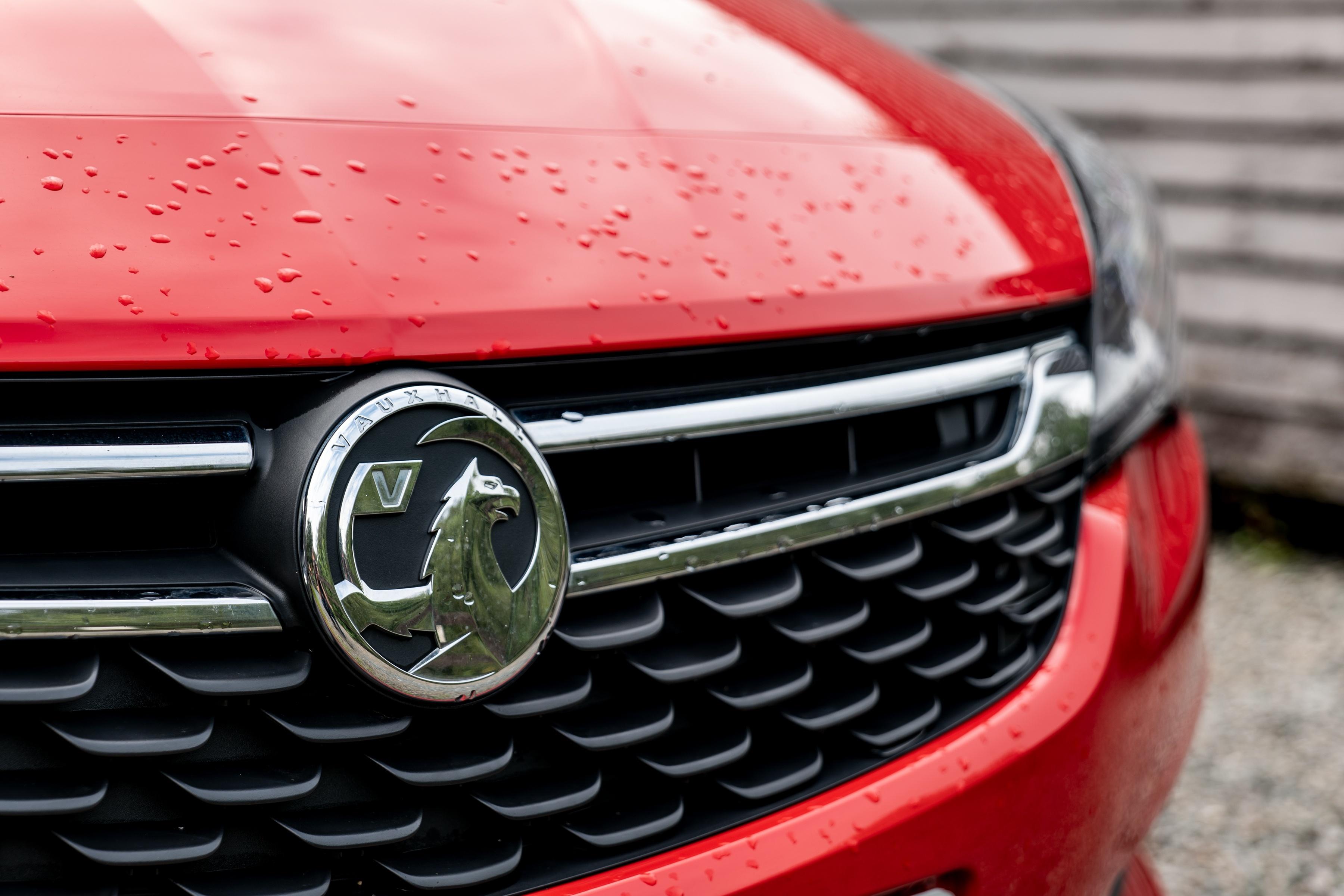 Vauxhall badge